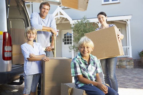 Local van removal support for flats and businesses in Hackney